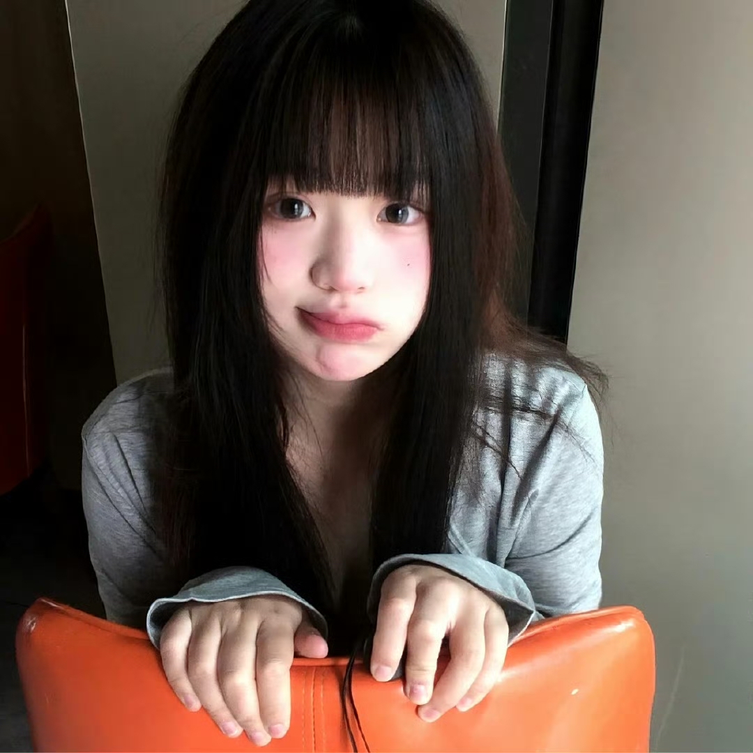 大 美女被脱成裸妆害羞漫画